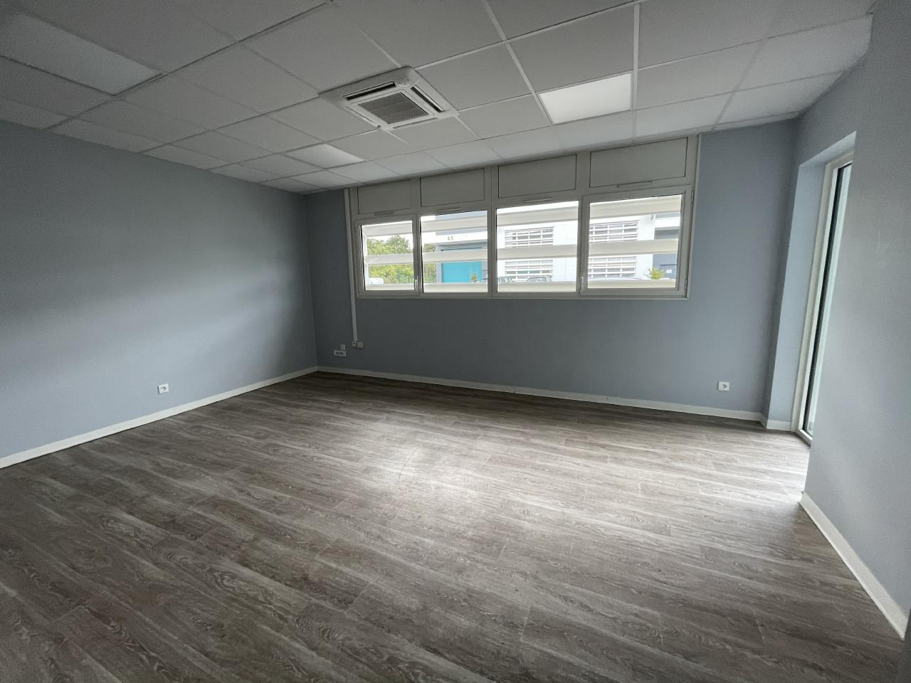 Local d'activité Vénissieux 255m² Location local d'activité Vénissieux Rhône OLACT2109388 5